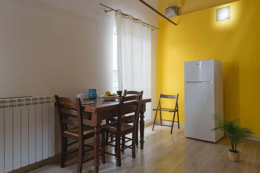 Apartment Adorno 4 - Affitti Brevi Italia ジェノヴァ エクステリア 写真