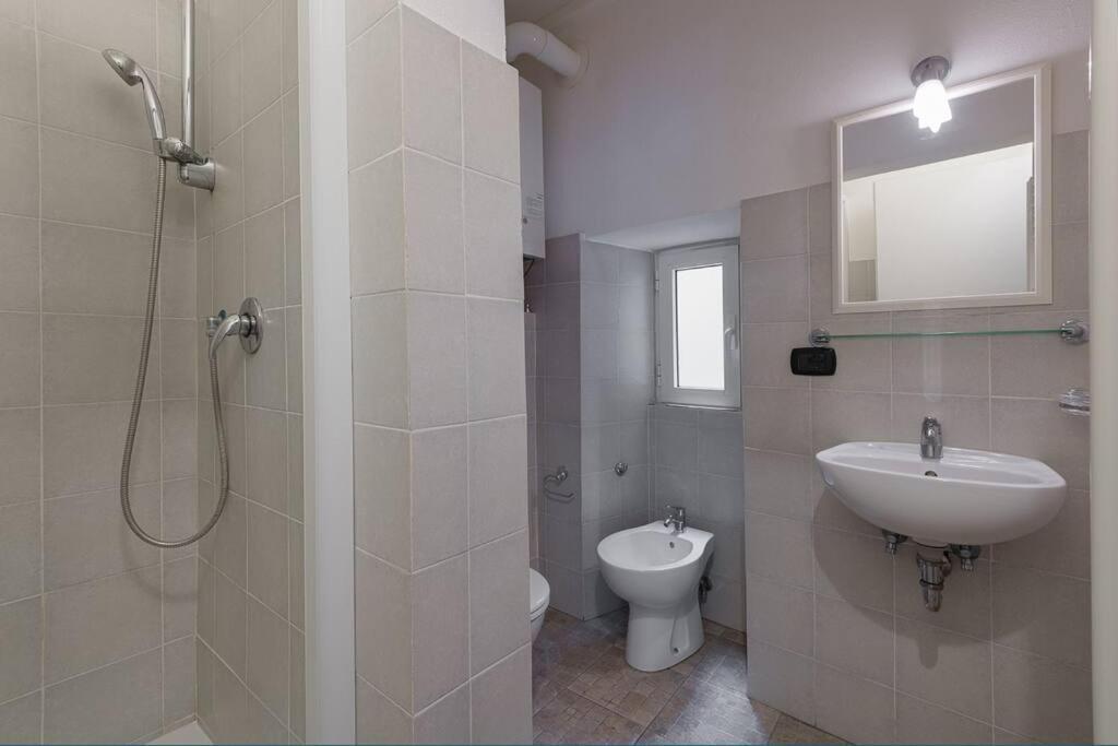Apartment Adorno 4 - Affitti Brevi Italia ジェノヴァ エクステリア 写真