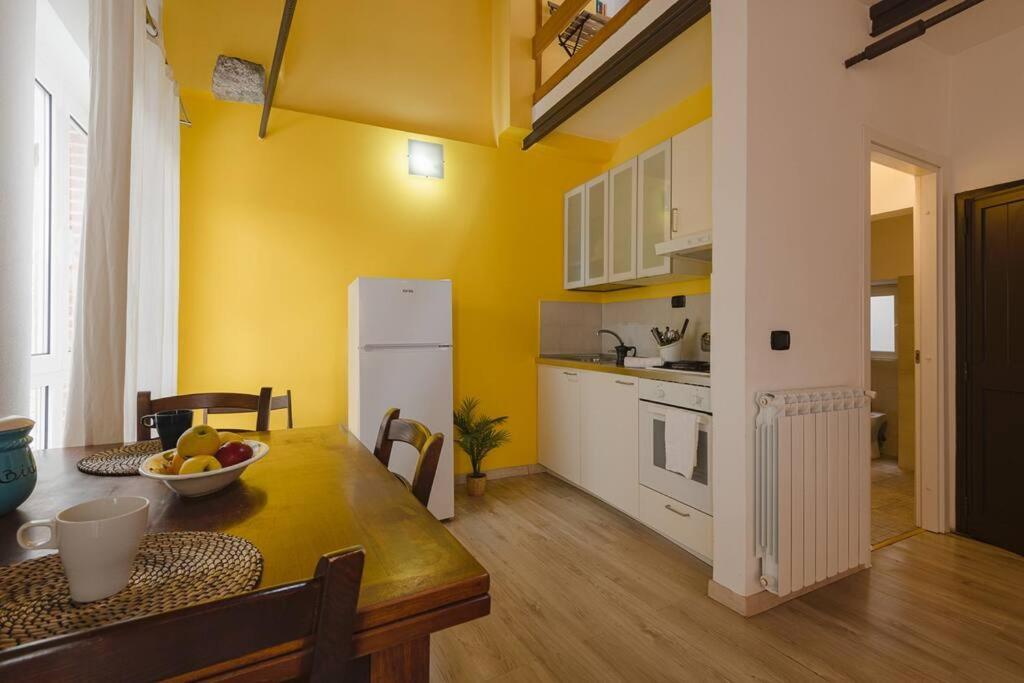 Apartment Adorno 4 - Affitti Brevi Italia ジェノヴァ エクステリア 写真