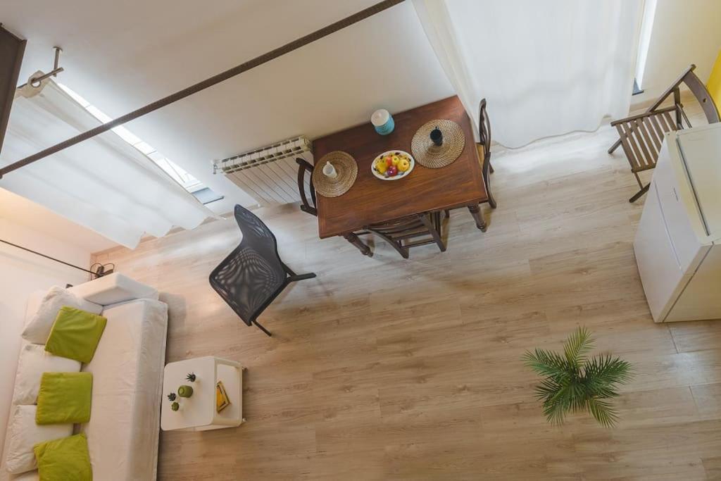 Apartment Adorno 4 - Affitti Brevi Italia ジェノヴァ エクステリア 写真